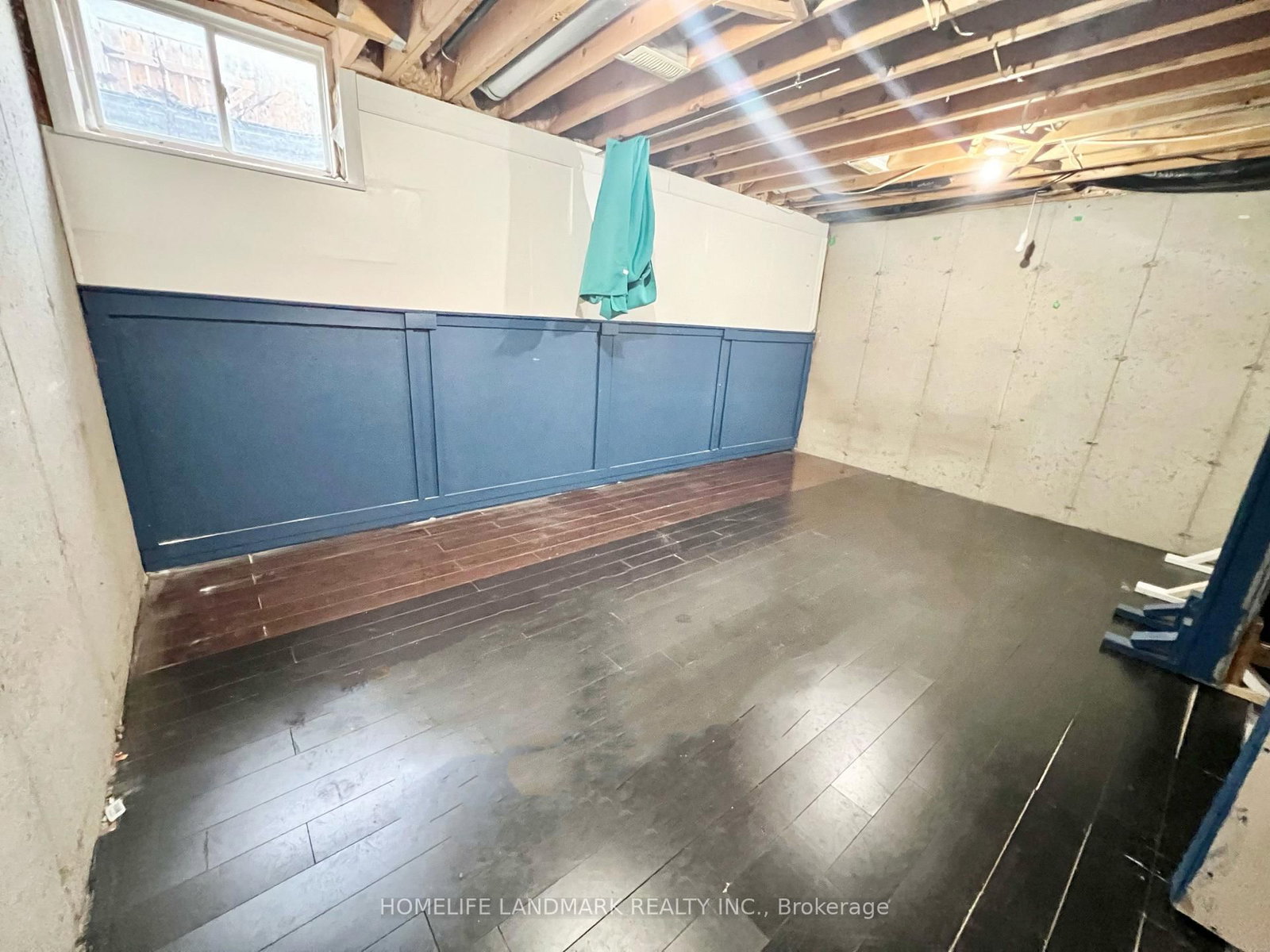 Listing Image 33