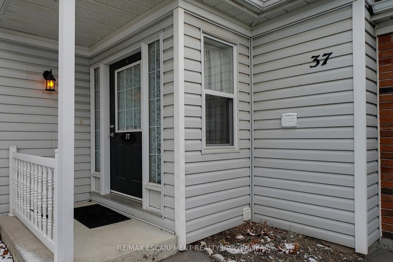 37 - 175 Fiddlers Green Rd, Hamilton, L9G 4X7 | Image 3