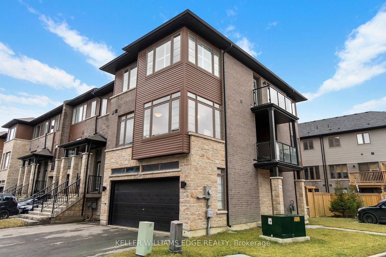 Townhouse leased at 289-30 Times Square Boulevard, Hamilton, Stoney Creek Mountain, L8L 0L9 - MLS: X7384086