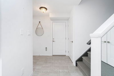 Unit 289 — 30 Times Square Blvd, Hamilton - Stoney Creek Mountain image-0-3