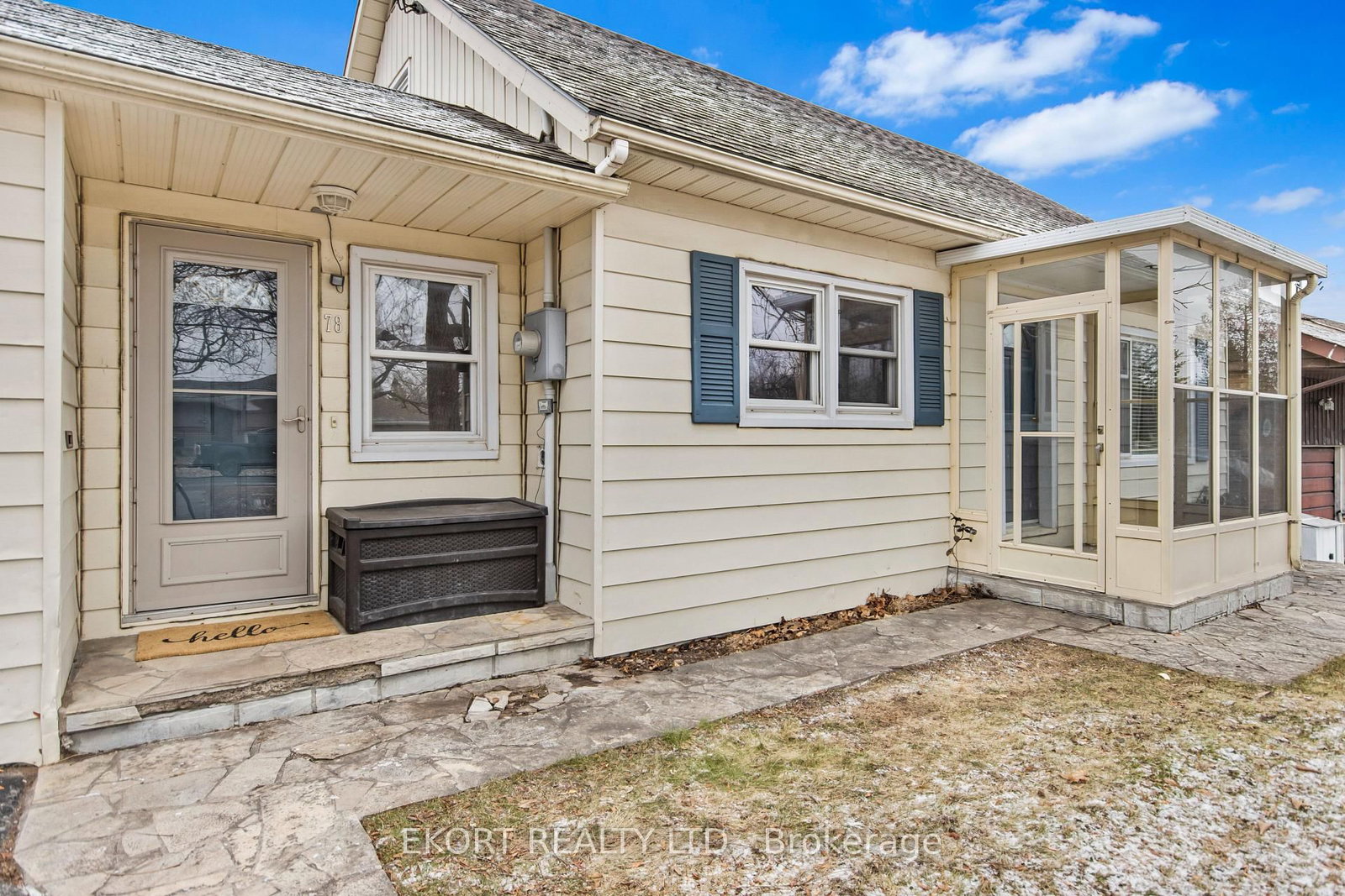 Listing Image 3