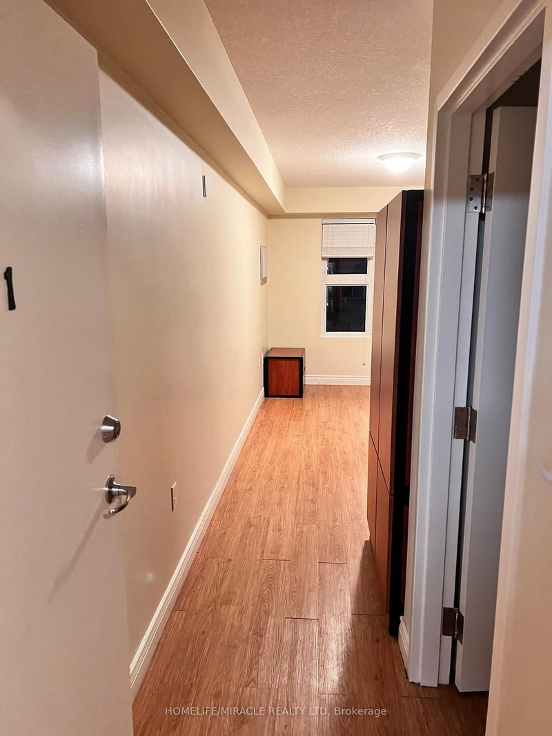 203 - 392 Albert St, Waterloo, N2L 3V1 | Image 3