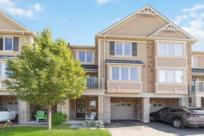 Townhouse sold at 22-201 Westbank Trail, Hamilton, Ontario, L8J 0H4 - Stoney Creek Mountain - MLS: X7387858