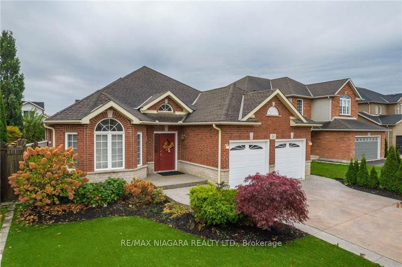home for sale on 14 Justin Crescent