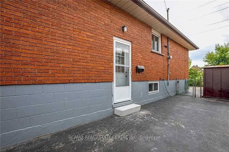 2 - 49 Selkirk Ave, Hamilton, L8H 5L6 | Image 3