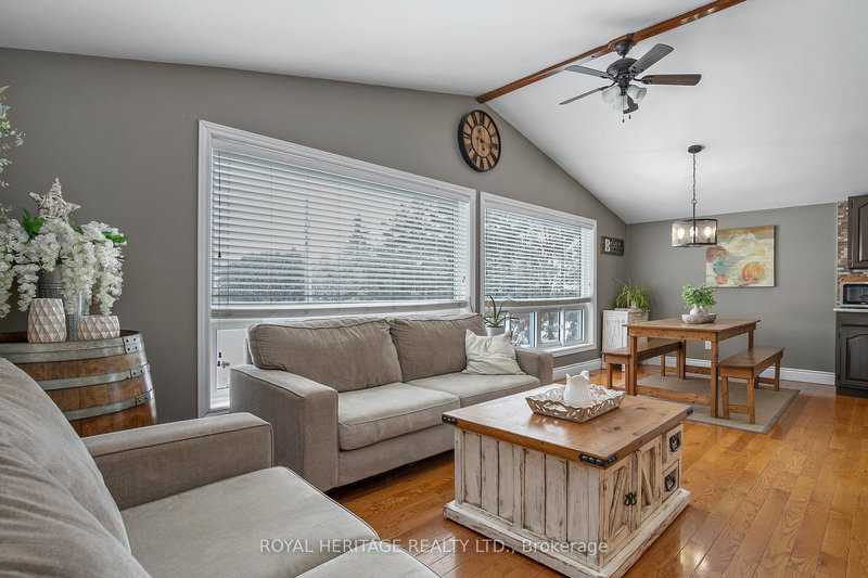 29 Thurston St, Kawartha Lakes, K0M 1L0 | Image 2