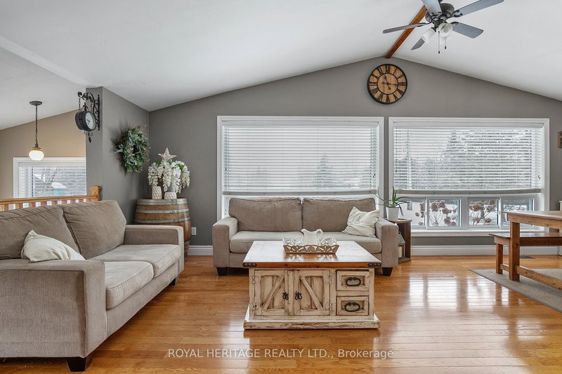 29 Thurston St, Kawartha Lakes, K0M 1L0 | Image 3