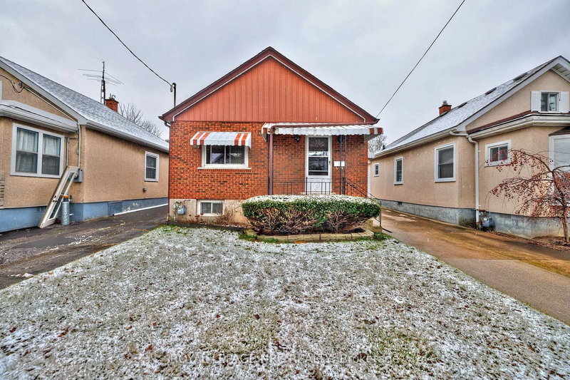 10 Fairburn Ave, St. Catharines, L2T 1B2 | Image 3