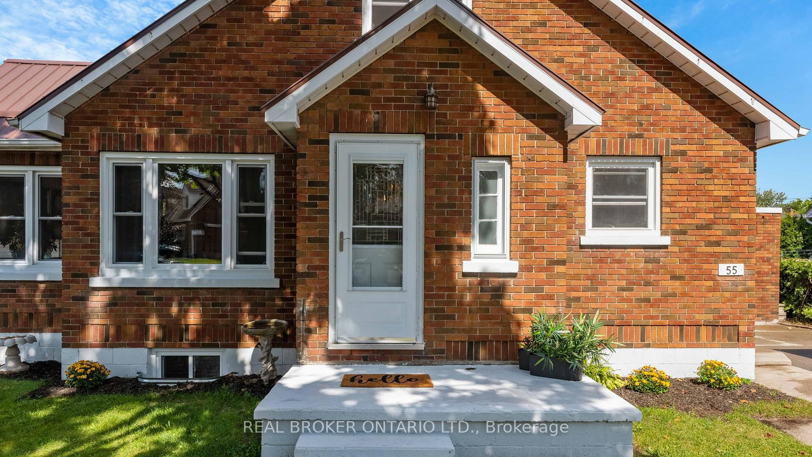 Listing Image 3