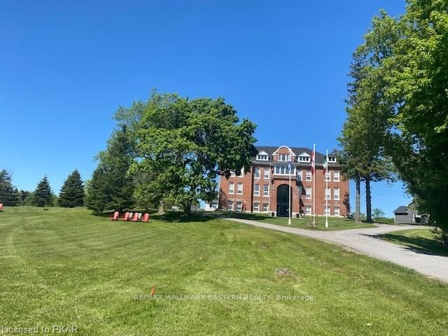 home for lease on 101-1354 Youngs Point Road