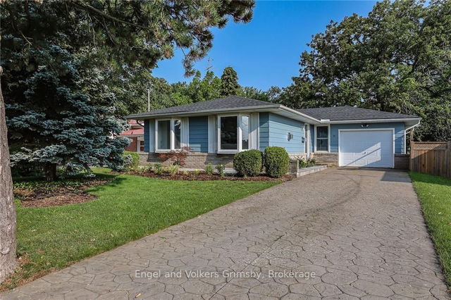 92 Lakeside Drive