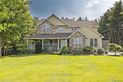 Detached House sold at 218 WILSON Avenue, Norfolk, Ontario, N4B 2W5 - Rural Windham - MLS: X7407747