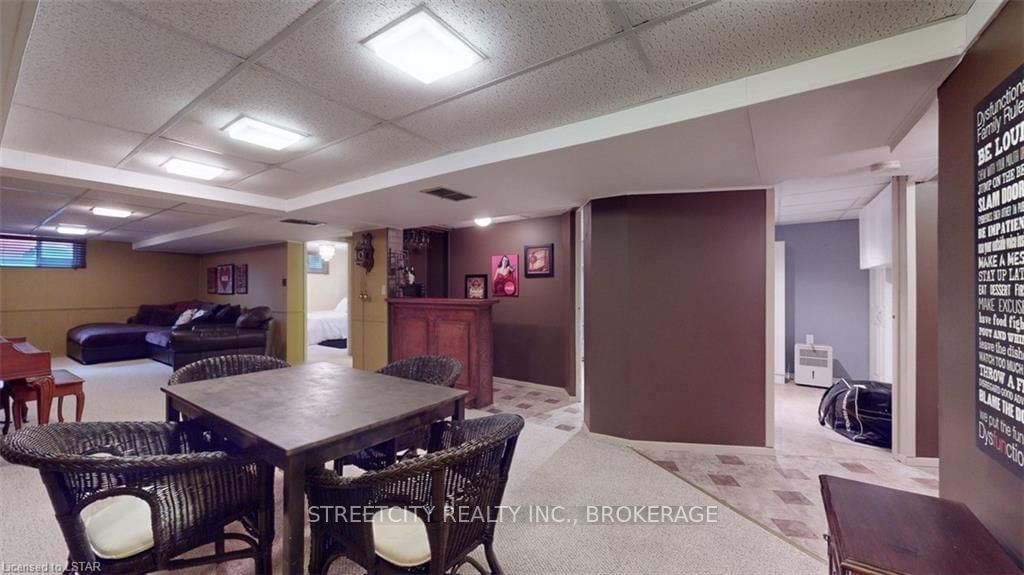 Listing Image 35