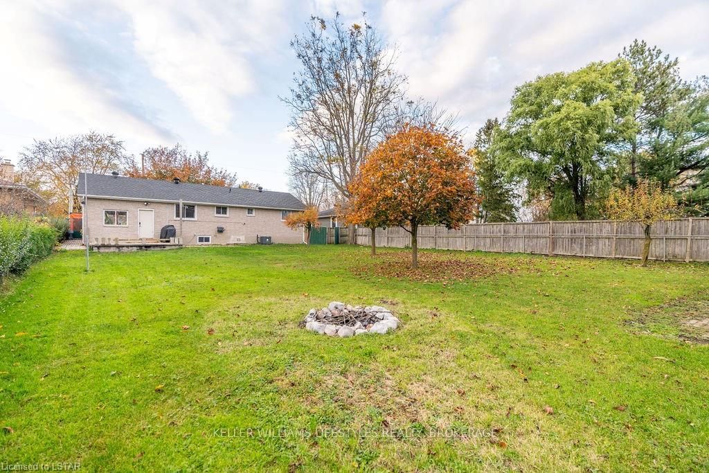 Listing Image 32