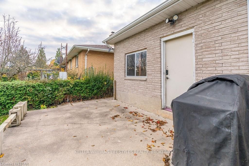 Listing Image 35