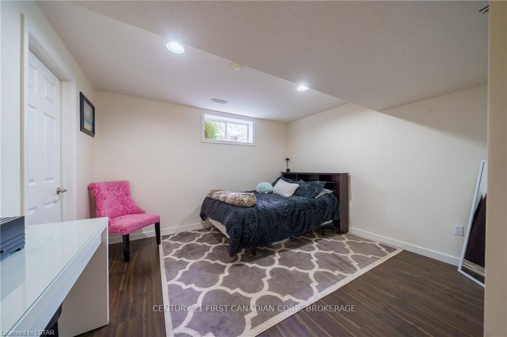 Listing Image 35