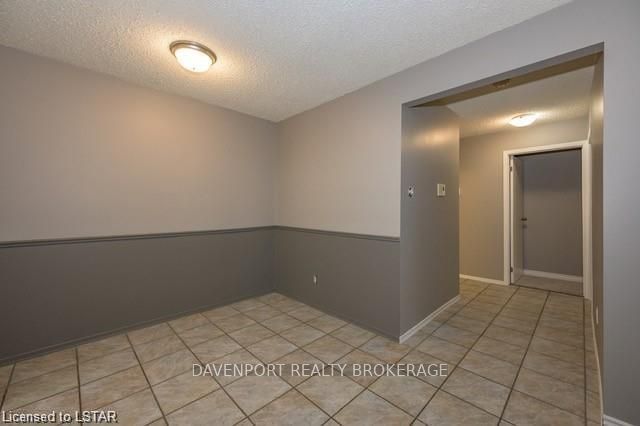 55 - 1096 JALNA Blvd, London South, N6E 3B8 | Image 2