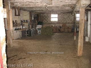 Listing Image 16