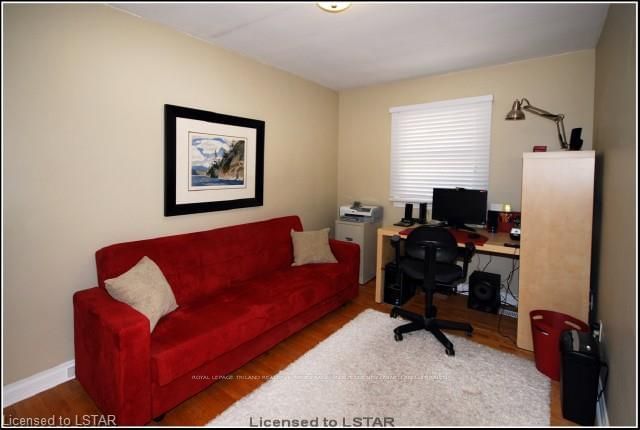 Listing Image 7