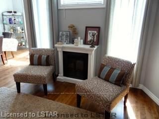 Listing Image 7