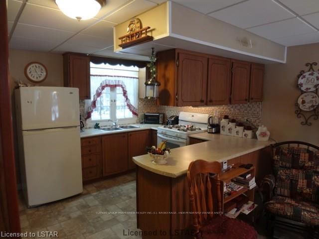 152 Charles St E, Ingersoll, N5C 1K2 | Image 2