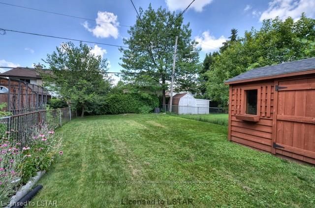 Listing Image 17