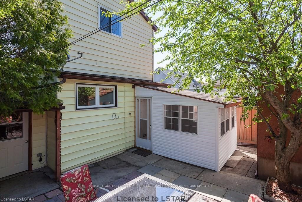 Listing Image 7