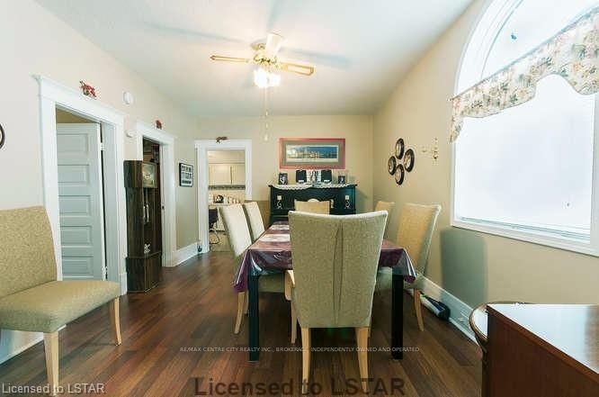 Listing Image 7