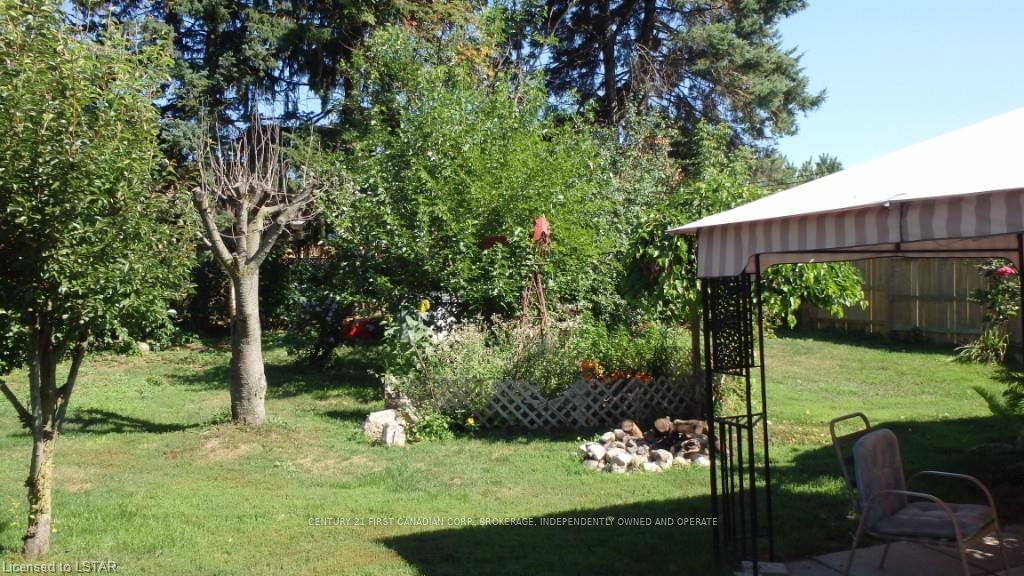 Listing Image 5
