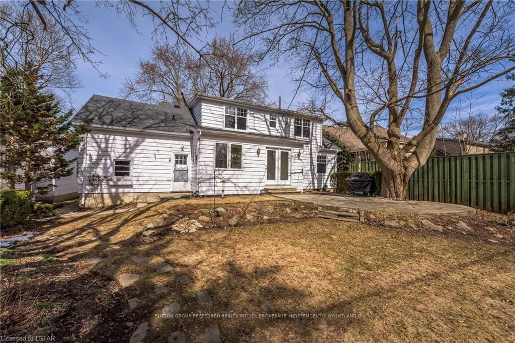 Listing Image 7