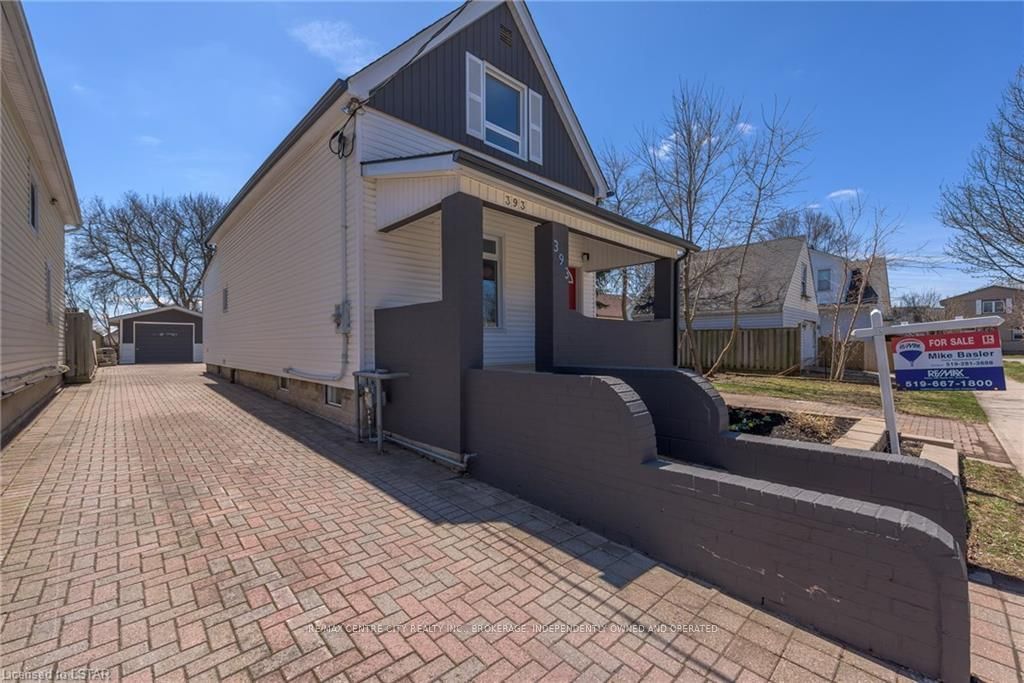 Listing Image 3