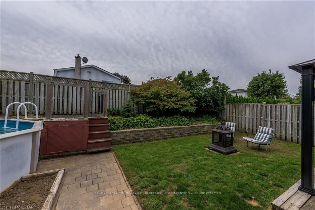 Listing Image 7