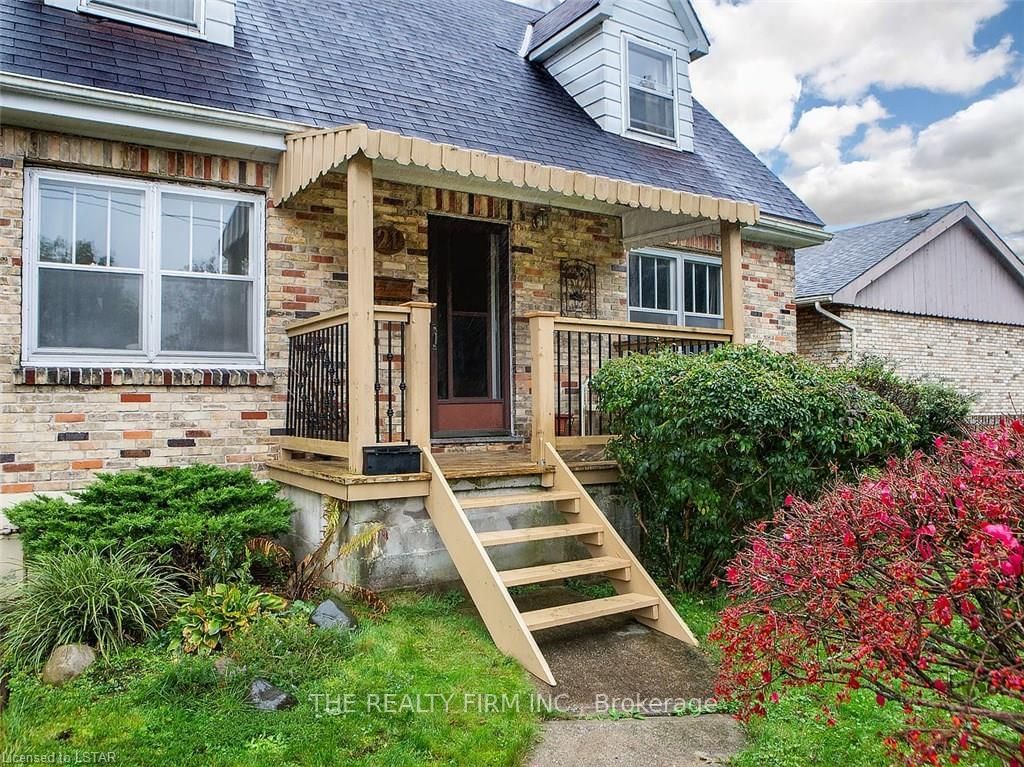 Listing photo 3