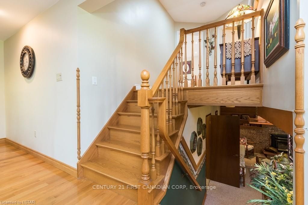 Listing Image 23