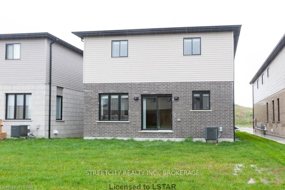 Listing Image 25