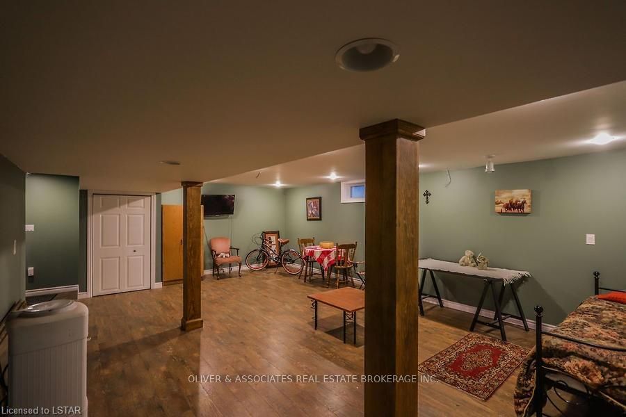 Listing Image 18