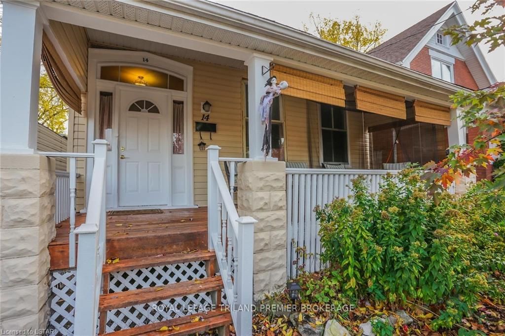 Listing Image 4