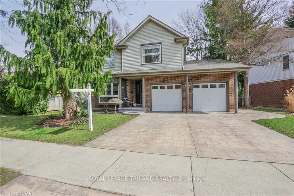 Listing Image 3