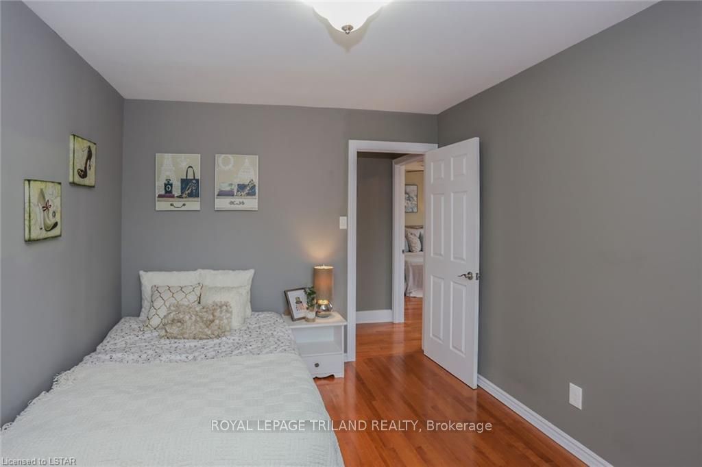 Listing Image 31