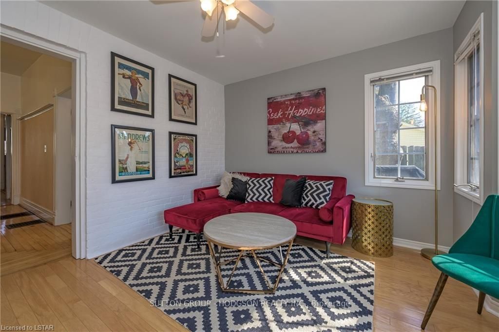 Listing Image 14