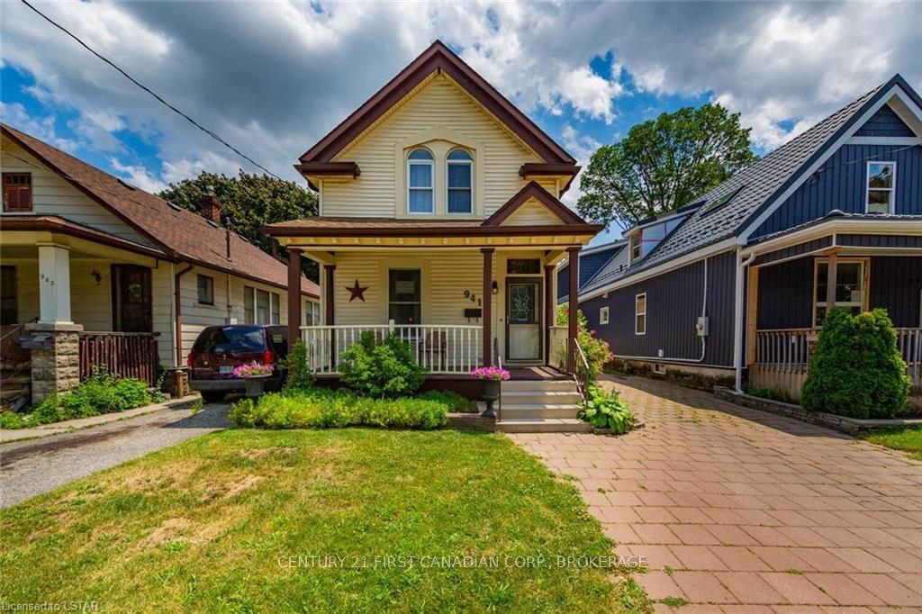 Listing photo 2