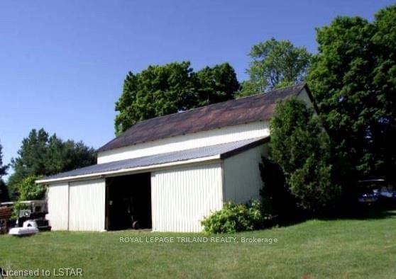 Listing Image 7