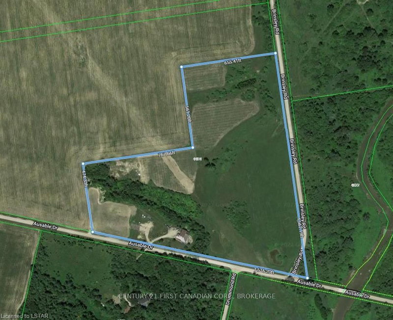 4484 Ausable Dr, North Middlesex, N0M 1A0 | Image 2