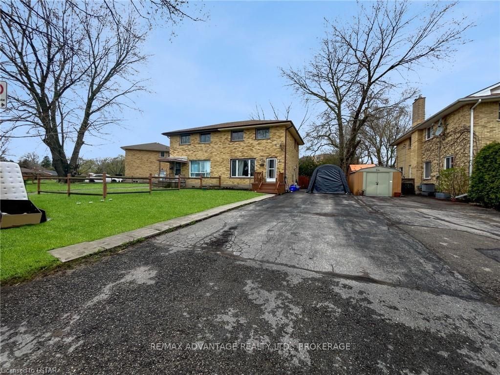 Listing Image 3
