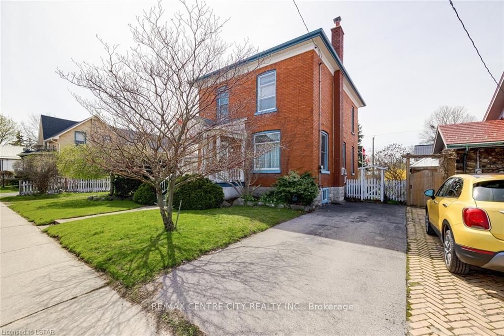Listing Image 3