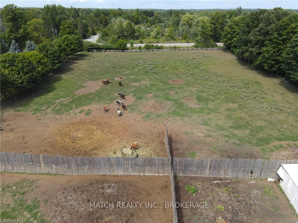 Listing Image 7