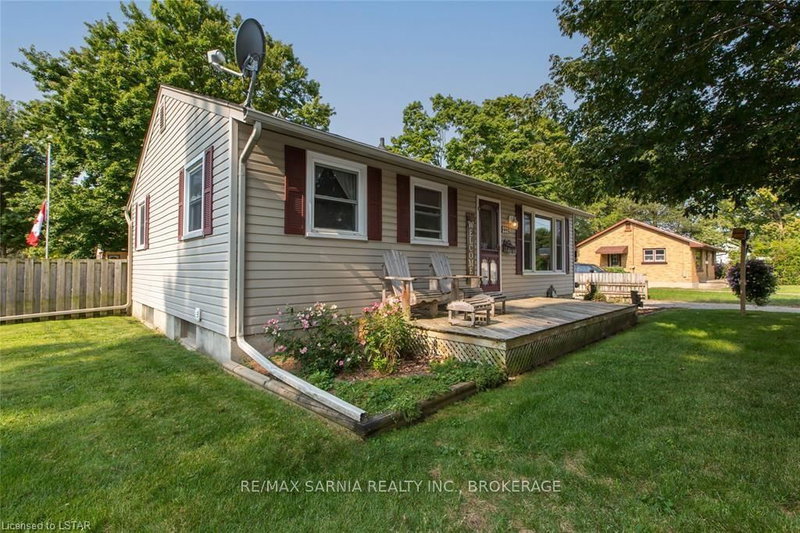 232 Queen St, Strathroy-Caradoc, N7G 2J1 | Image 2