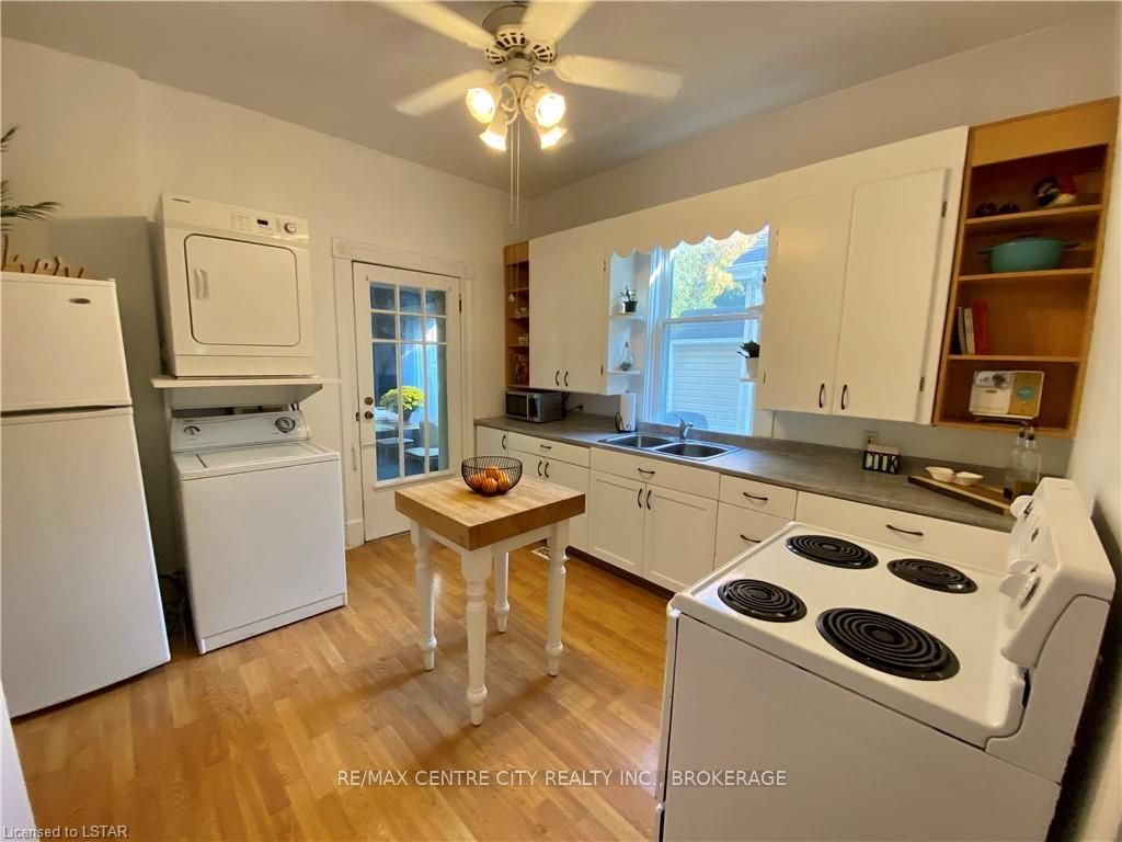 Listing Image 14