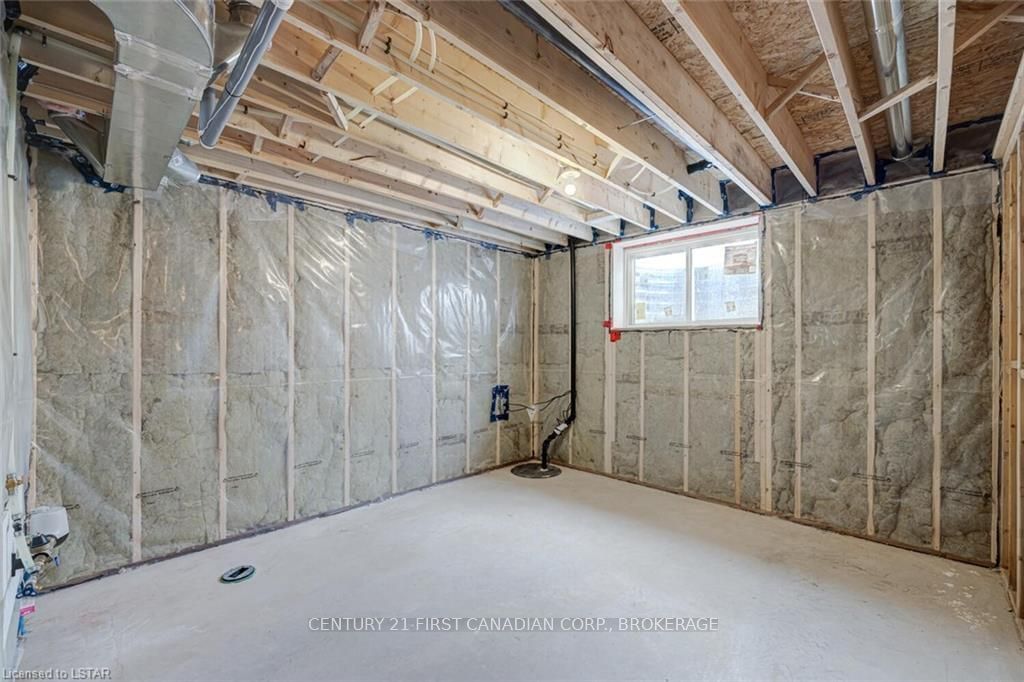 Listing Image 38