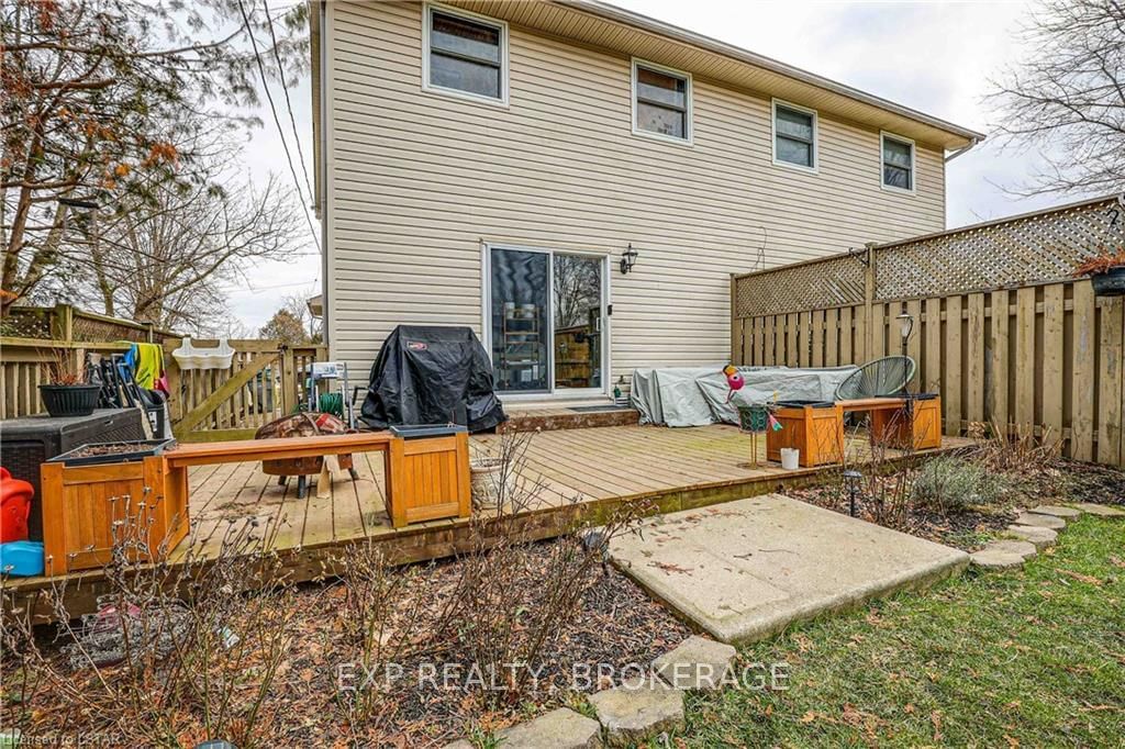 Listing Image 37